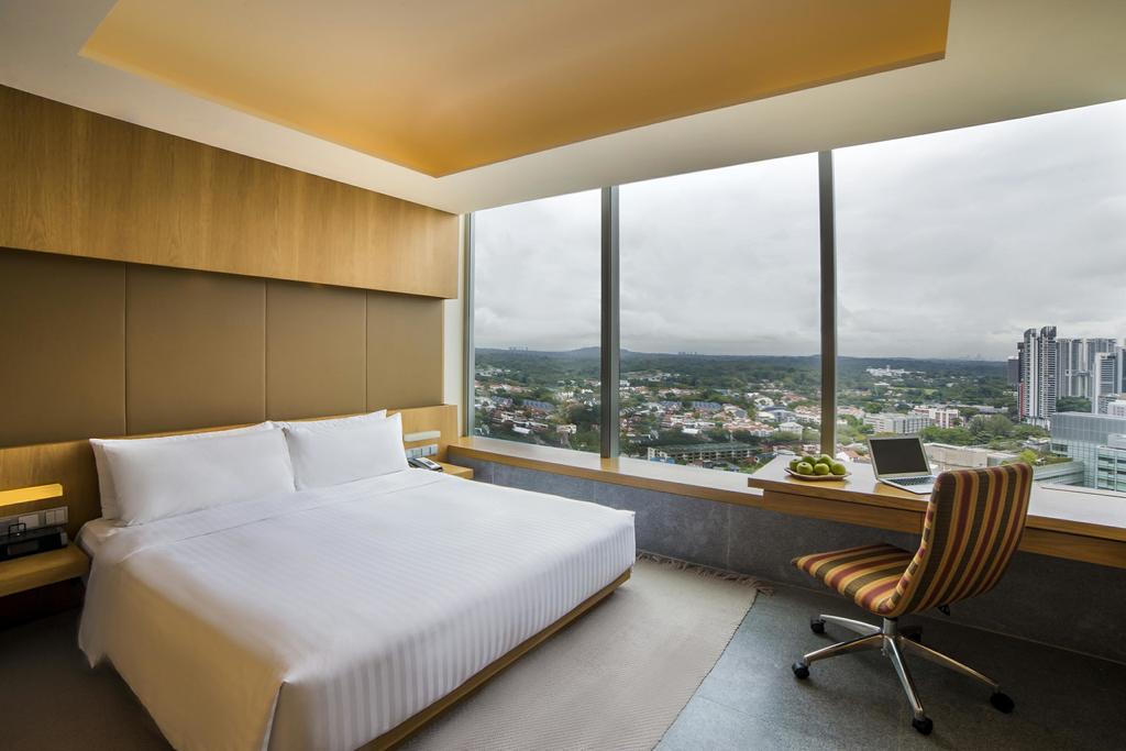 stopover in singapore: Room at Oasia Hotel in Singapore's business district. Photo by Oasia Hotel.