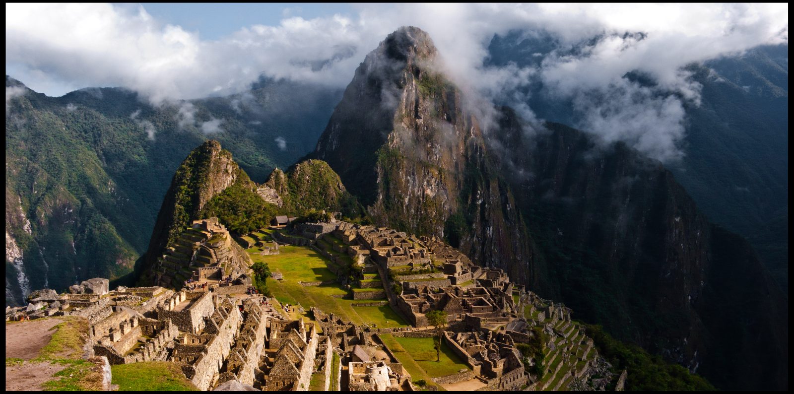 Machu Picchu, Peru. Photo by Guillén Pérez via Flickr CC