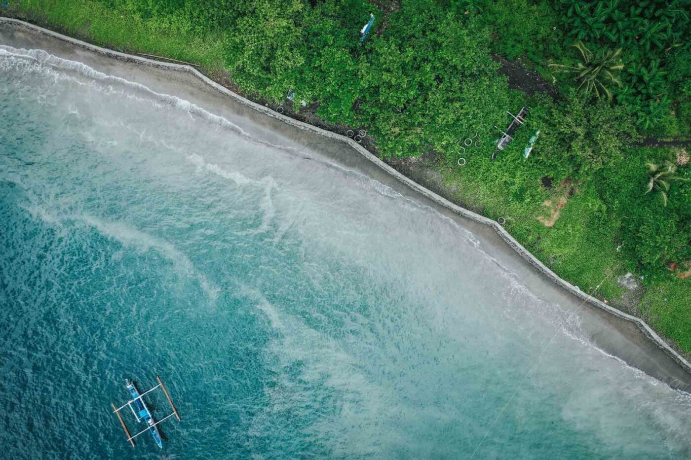 Exploring and diving in Lembeh straight, dive in indonesia