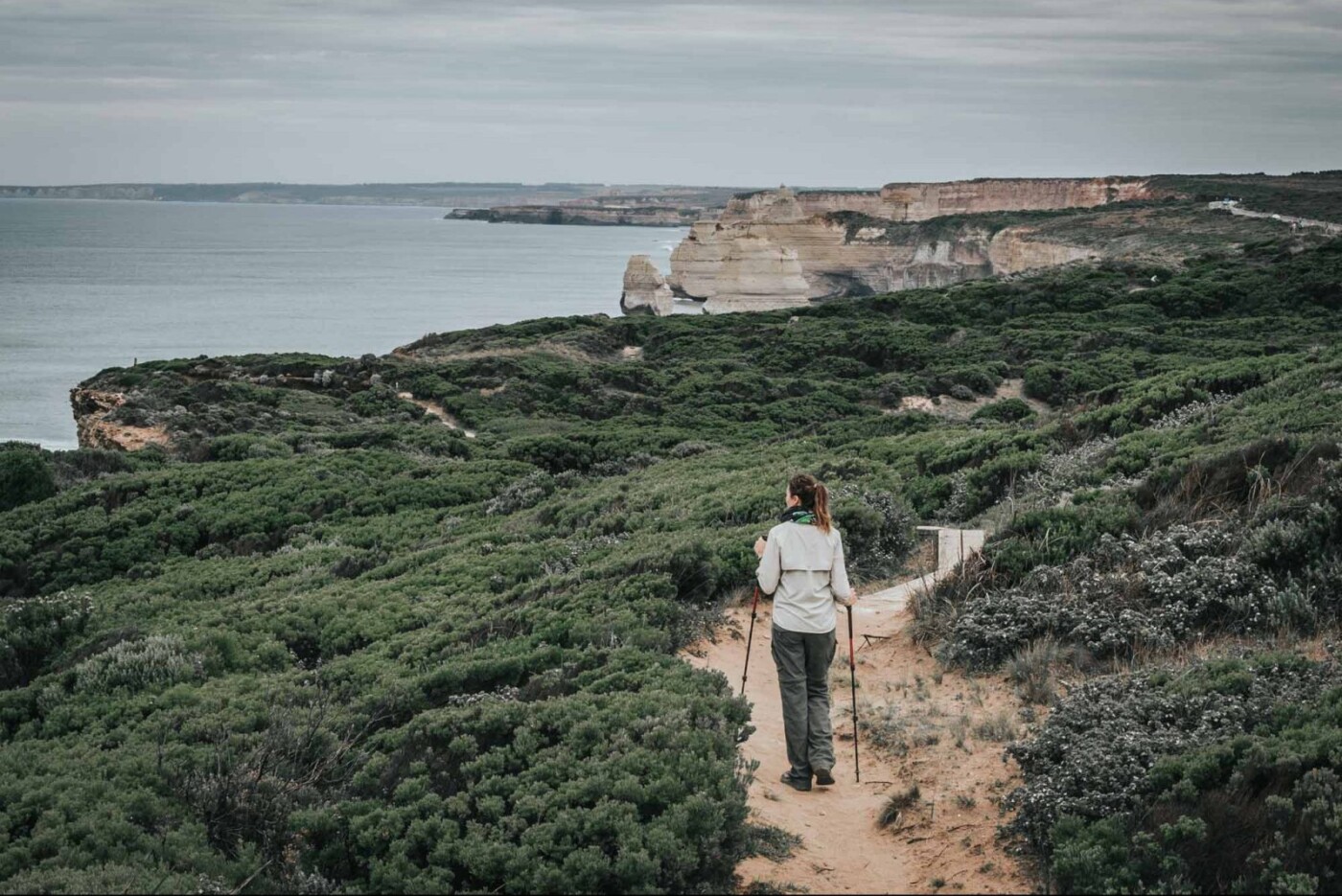 First glance at the Twelve Apostles ahead. Twelve Apostles Lodge Walk