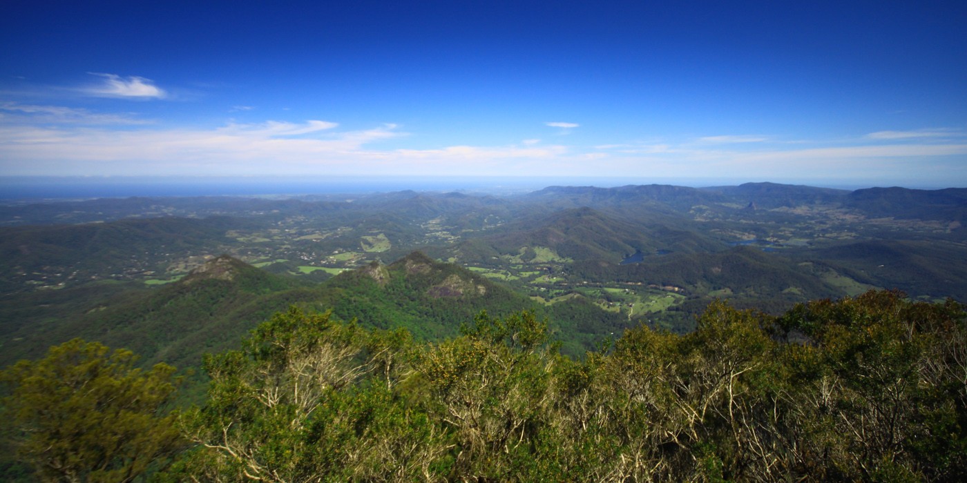 Mt Warning climb to the top