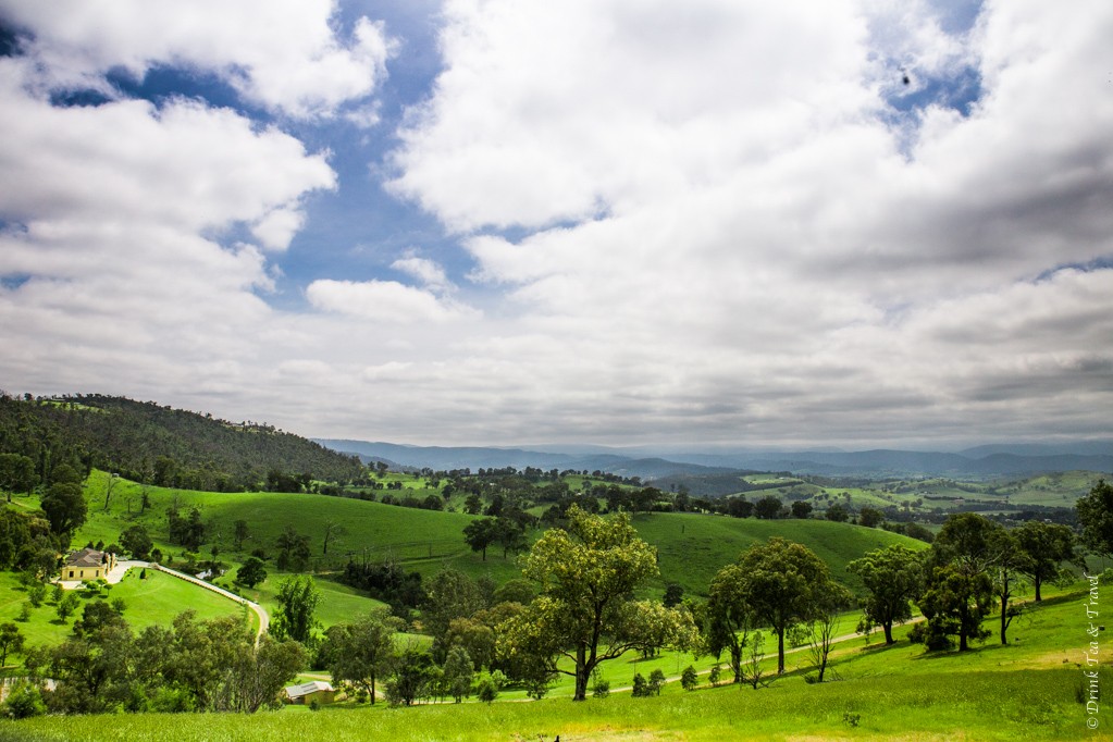 Yarra Valley, view from Sugarloaf Reservoir Picnic Area