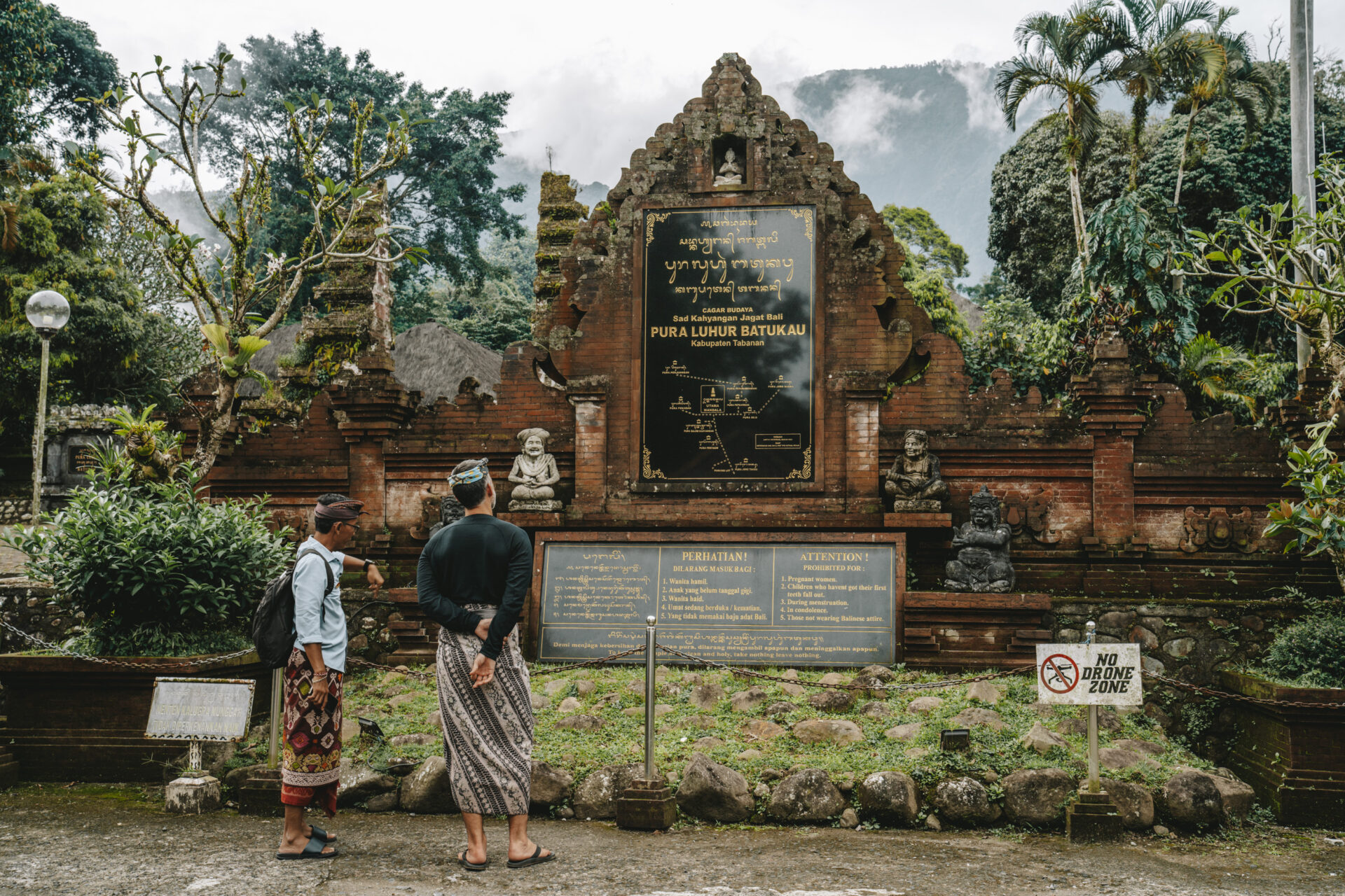 Visiting Pura Luhur Batukaru temple