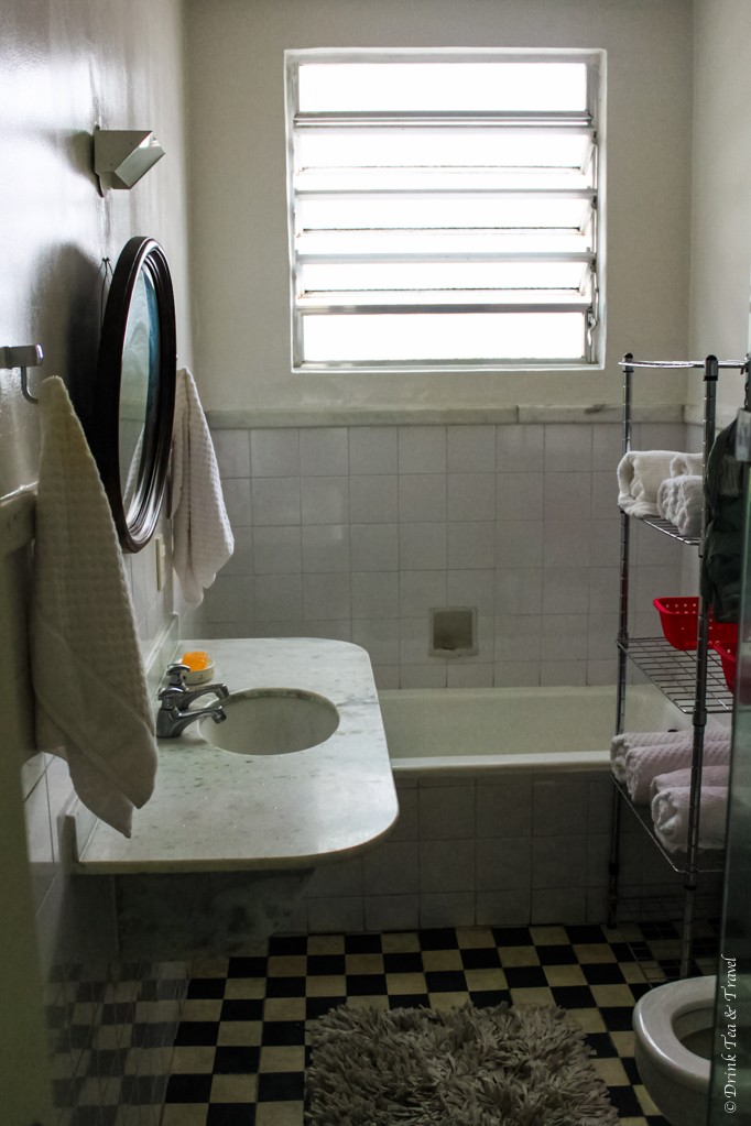 Clean and fully stocked bathroom in our Rio de Janeiro apartment