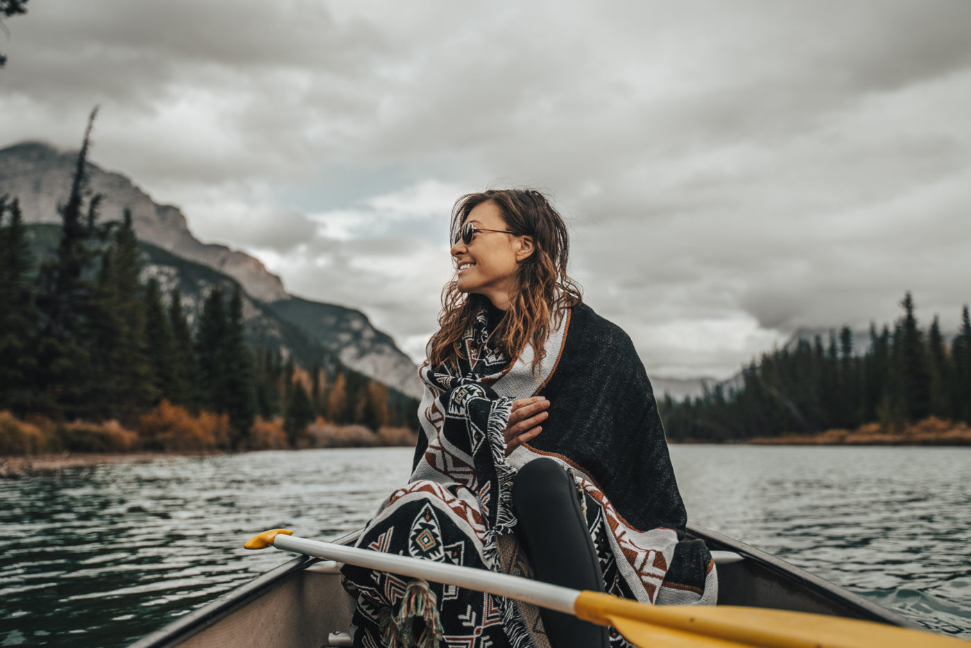 Canada Alberta Rockies Banff Bow river canoe Oksana 04035