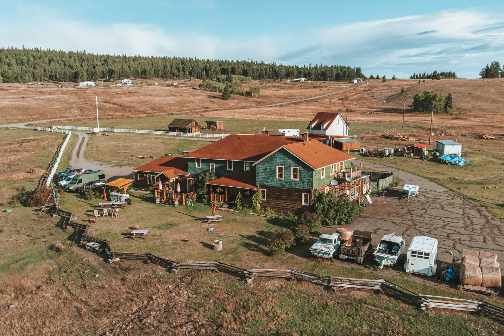 Historic Chilcotin Lodge