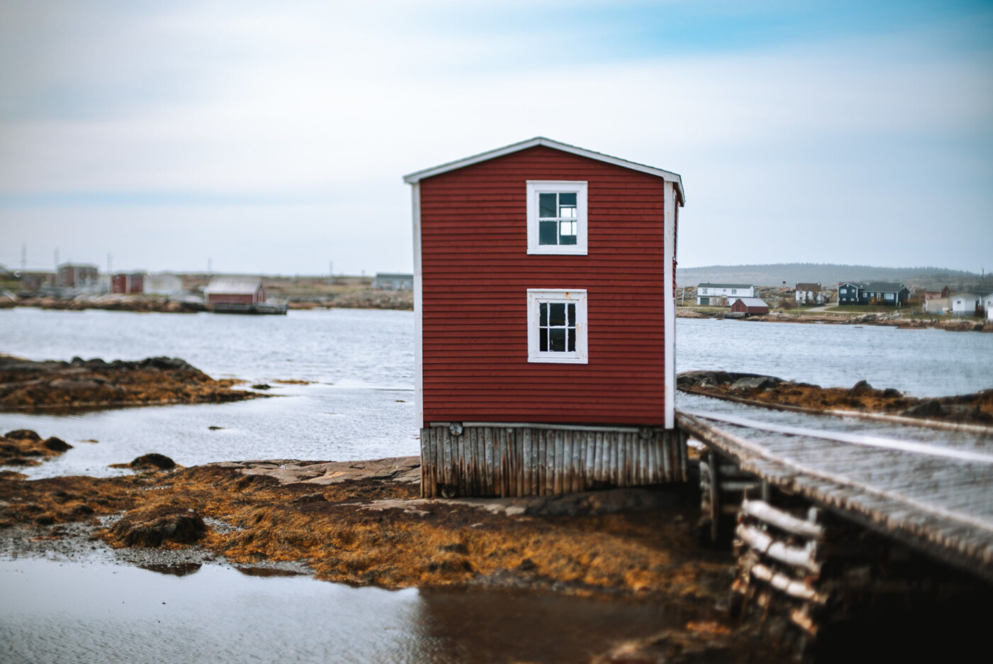 Tilting, Fogo Island