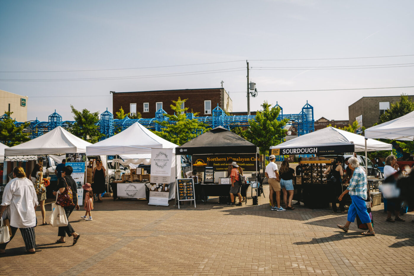 Canada Ontario North Bay market 04069