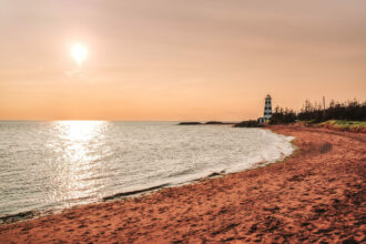 15 Best Beaches on Prince Edward Island, Canada