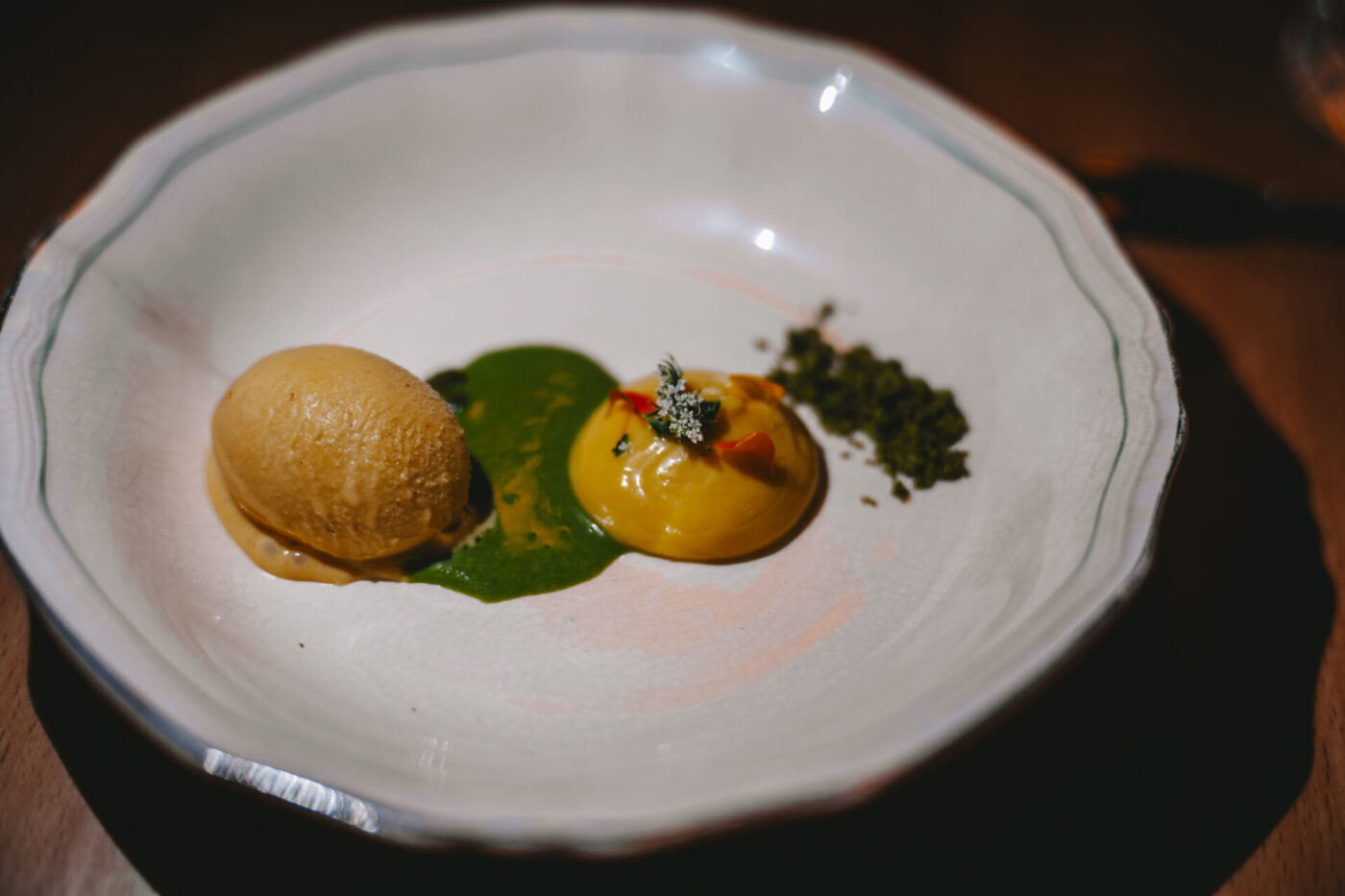 Canada Quebec Eastern Townships Espace Old Mill restaurant 03355