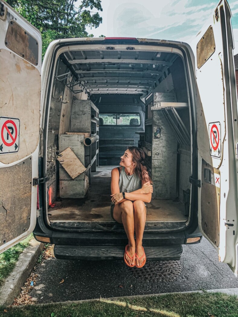 Canada Vanlife sprinter van oksana 7548