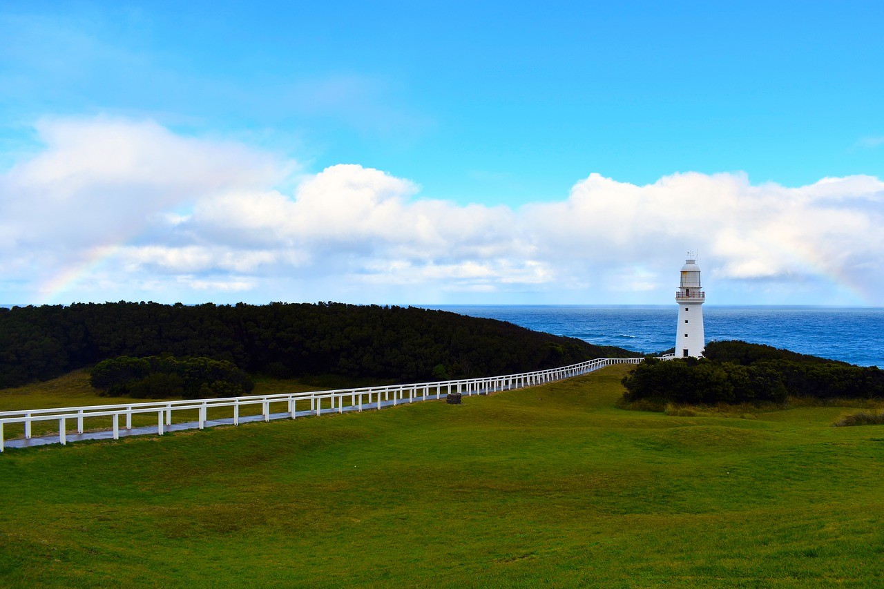 Great Ocean Road Drive Itinerary: Best Way to Tour Great Ocean Road, Cape Otway Lighthouse, Australia