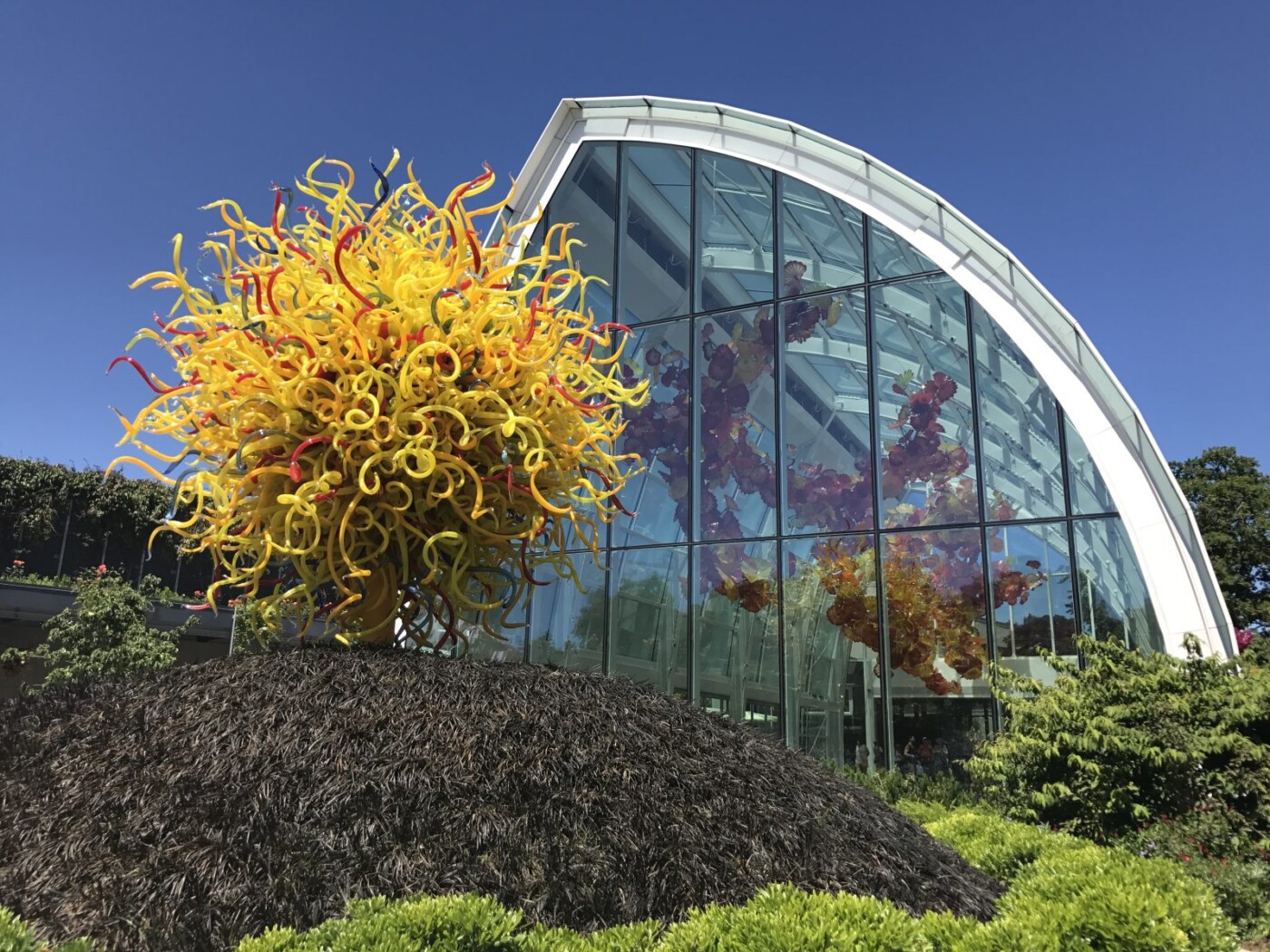 Best US Cities: Chihuly Glass Museum Seattle