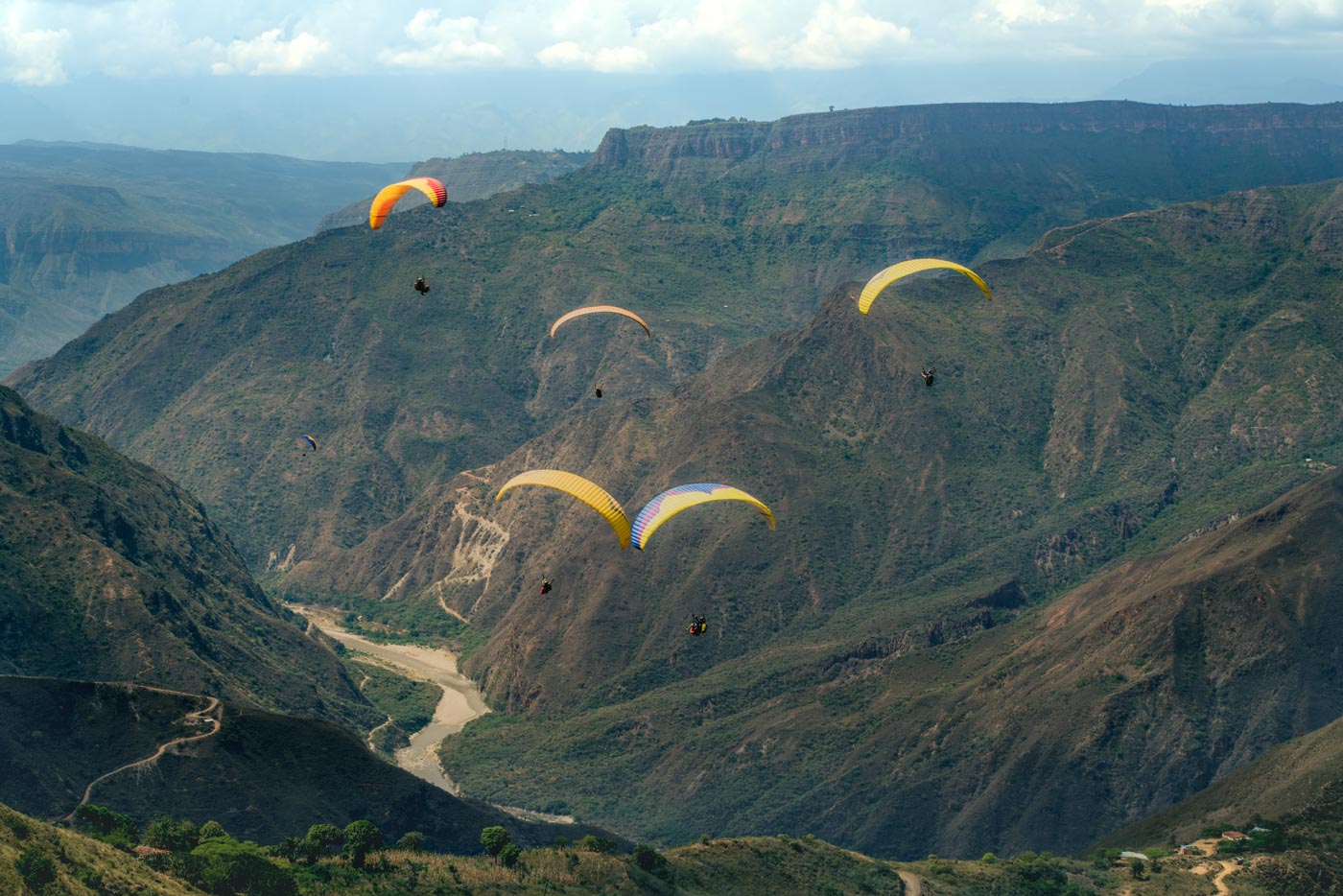 Colombia San Gil Paragliding 5621