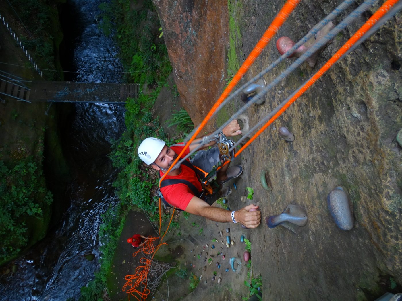 Costa Rica Guachipelin zip lining rock climbing Max DSC07976