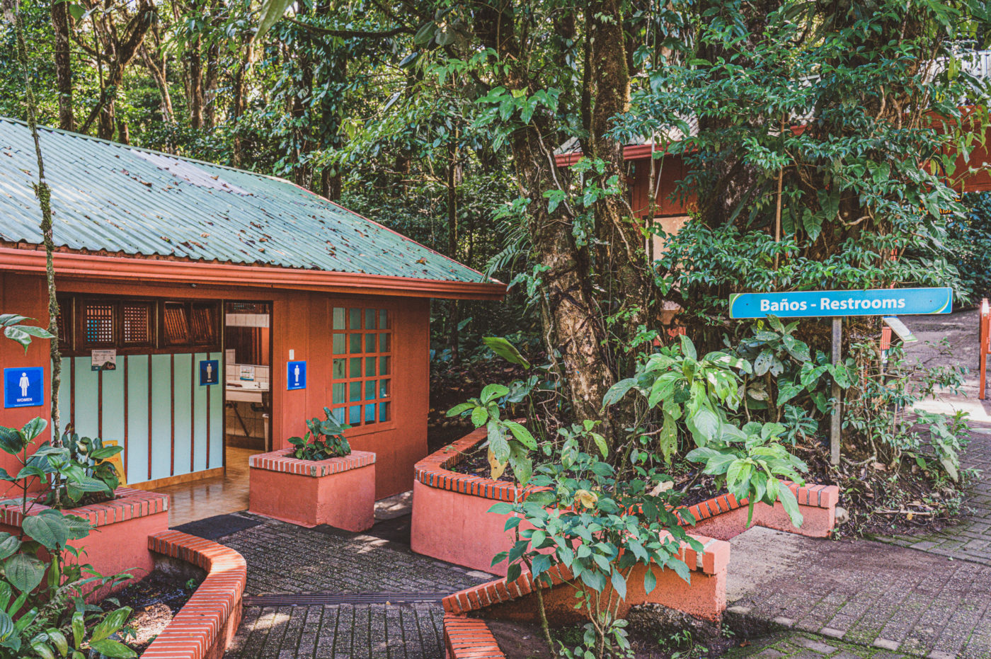 Restrooms in Monteverde trail