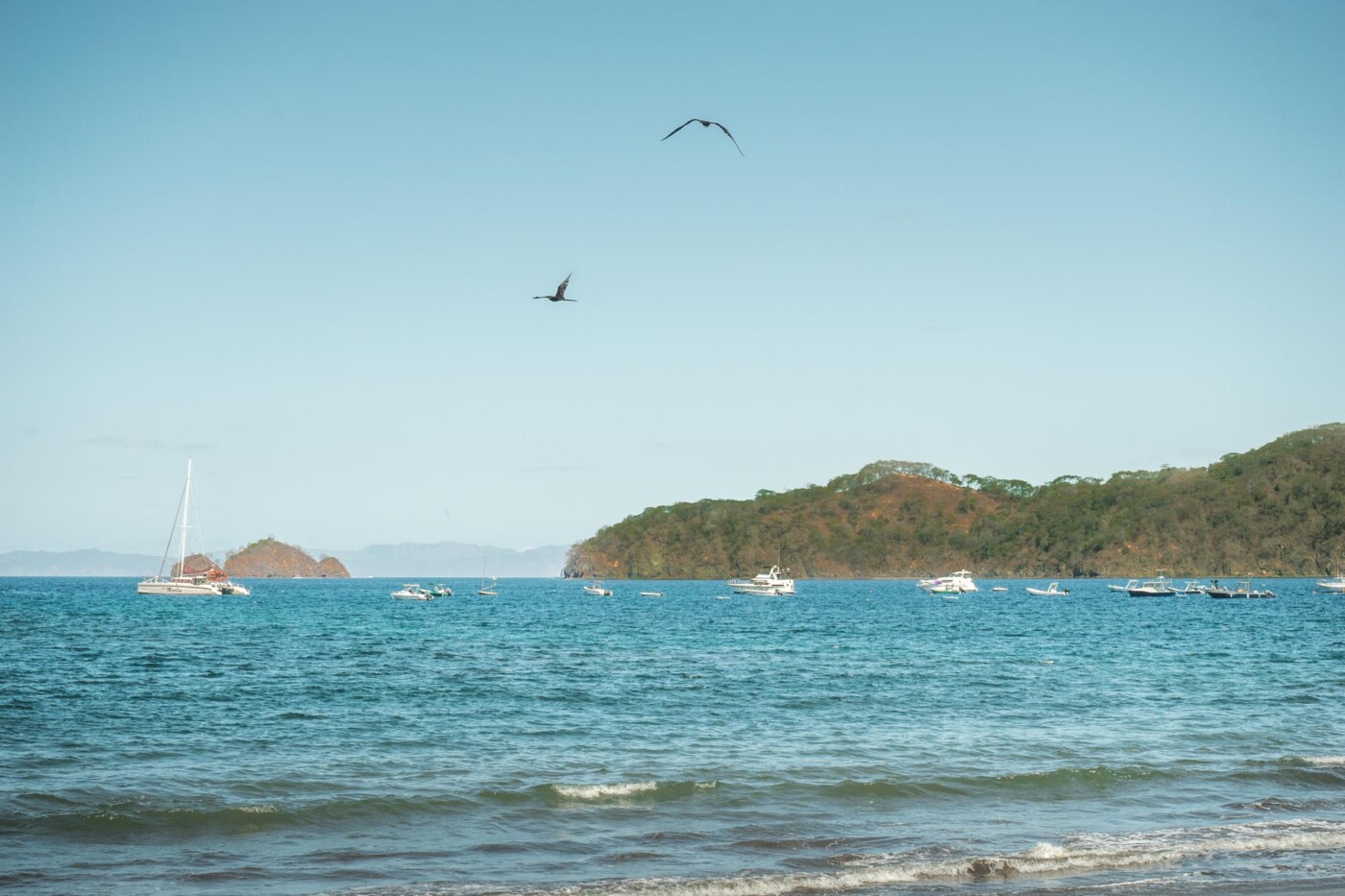 Costa Rica Playa del Coco beach boats 3864