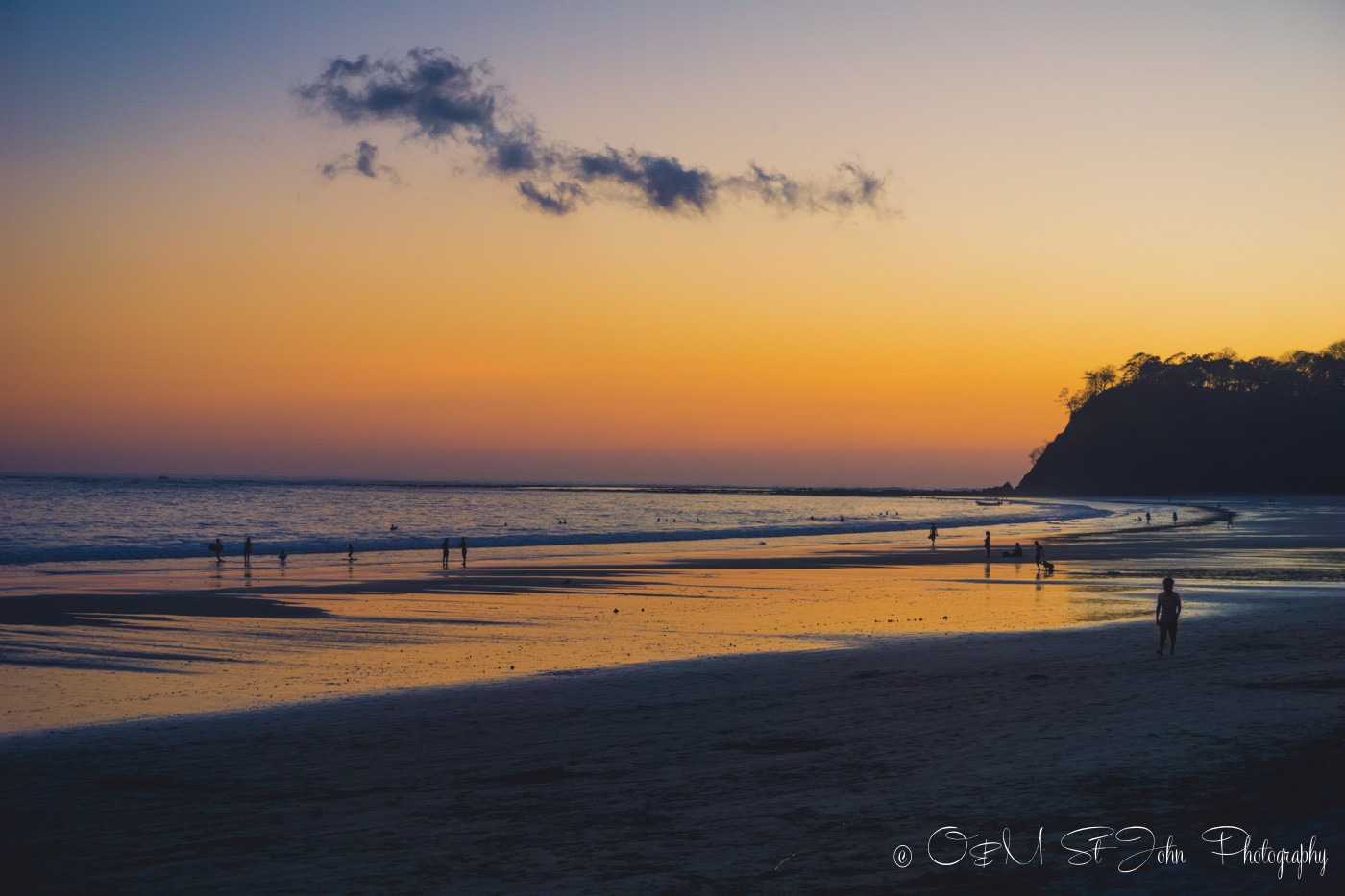 Samara Costa Rica: Sunset on Playa Samara. Guanacaste. Costa Rica