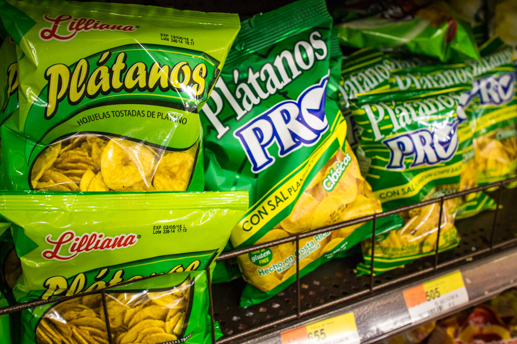 Costa Rican Supermarket: Platanos 