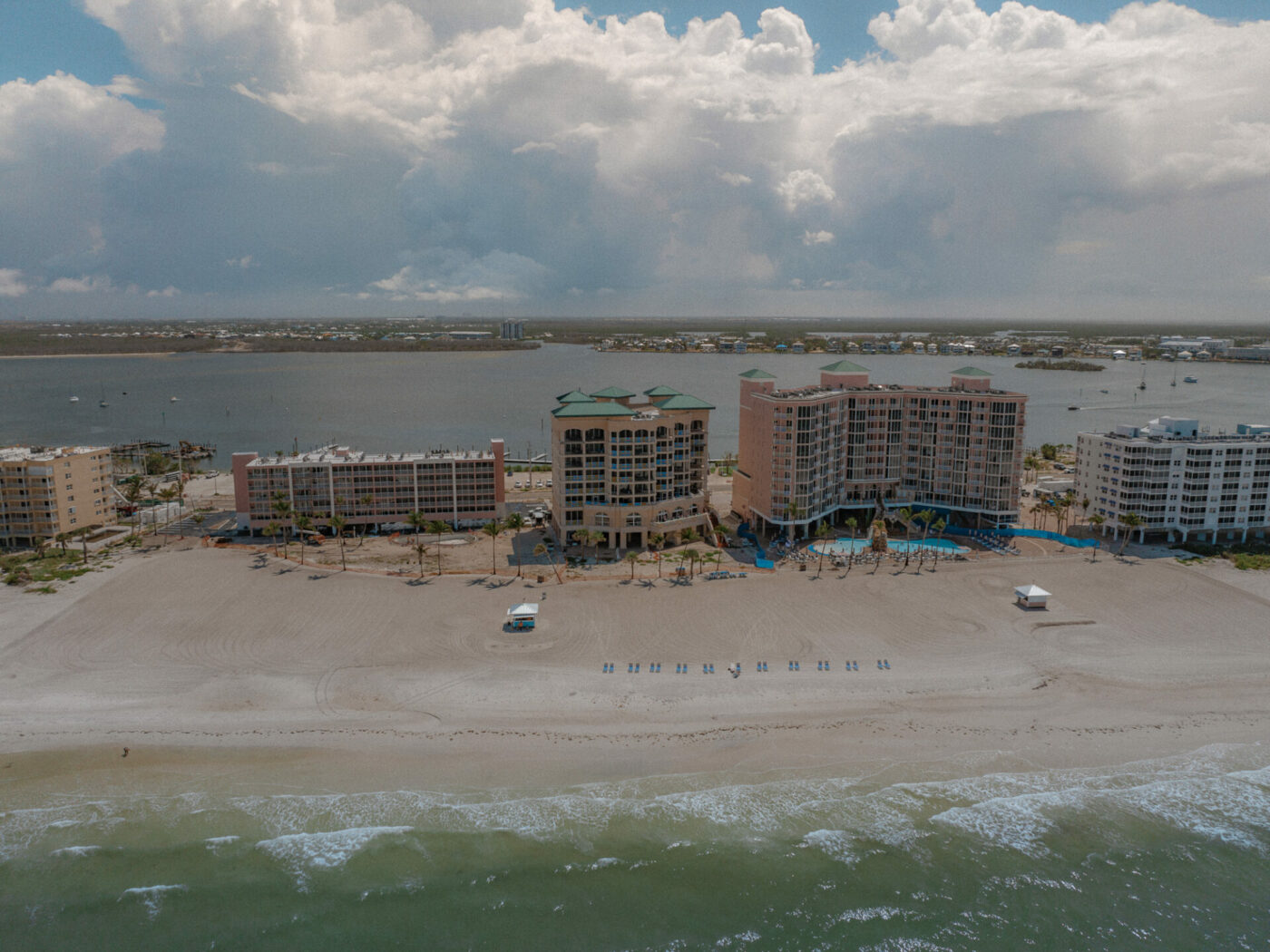 Florida Fort Myers Beach Pink Shell Beach hotel 0853