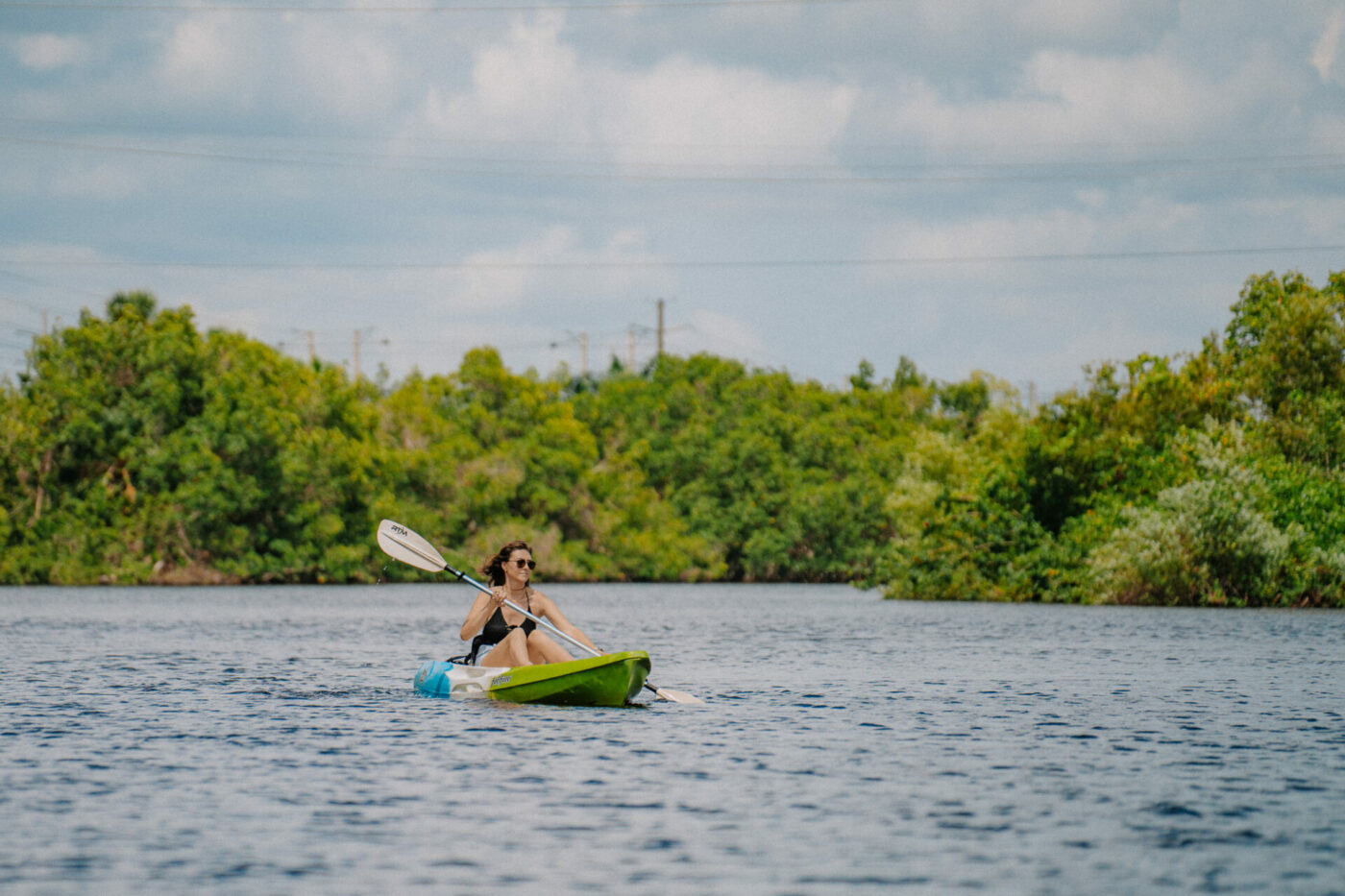 On the water in Manatee Park, is fort myers safe