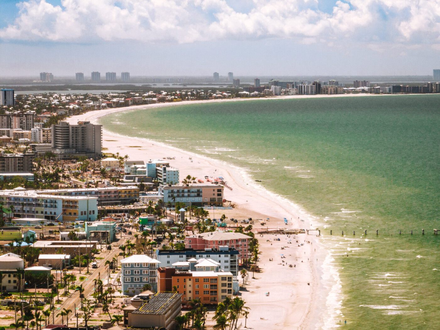 View of the Fort Myers Beach and Pier