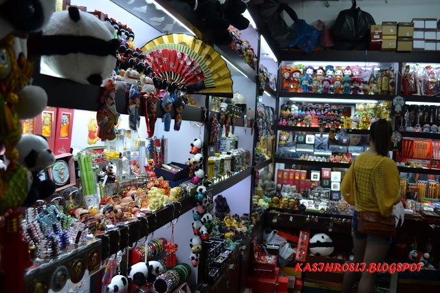 Souvenir Shop inside Hancity Fake Market, Shanghia
