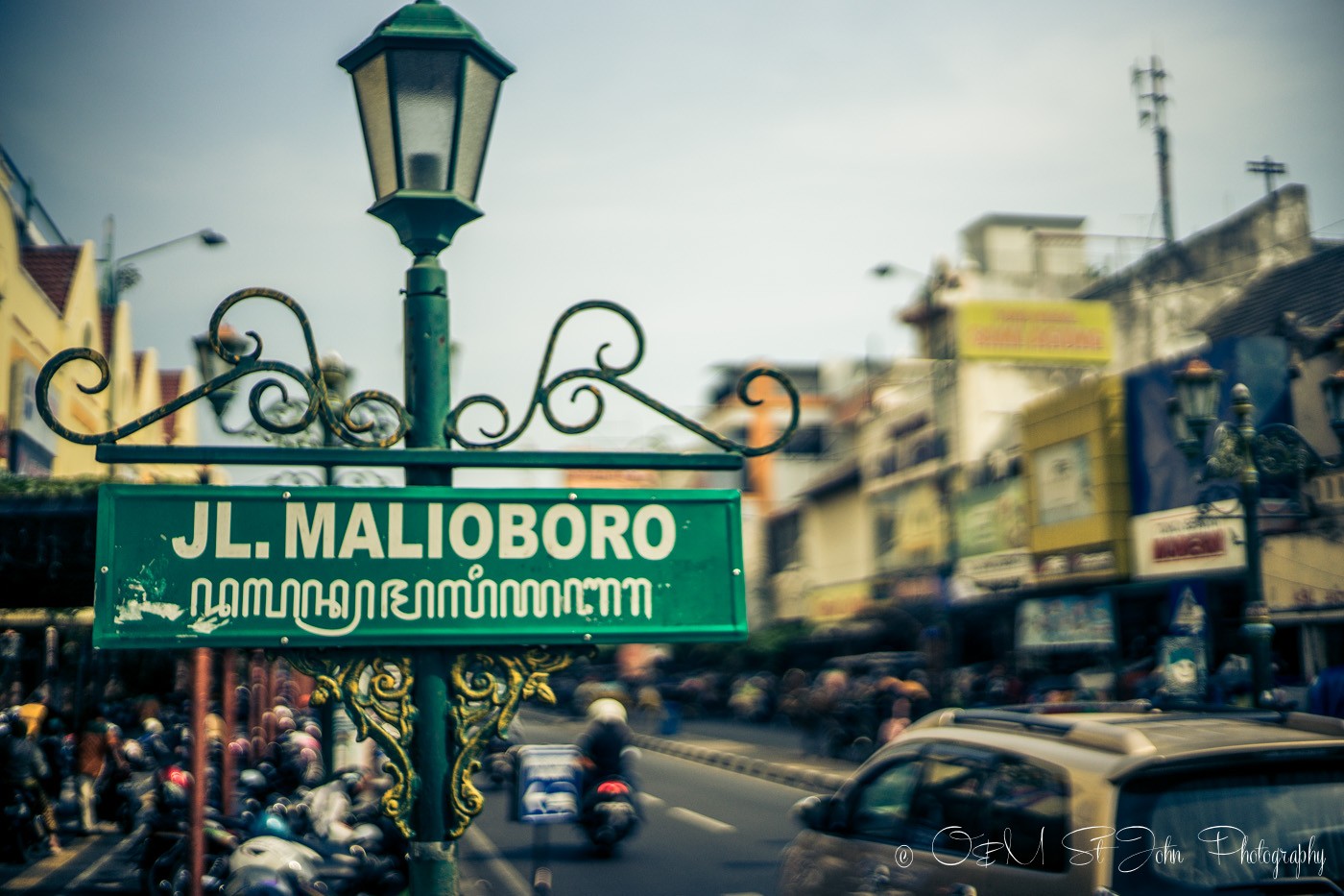 Jalan Malioboro, popular shopping promenade in Yogyakarta. Java. Indonesia