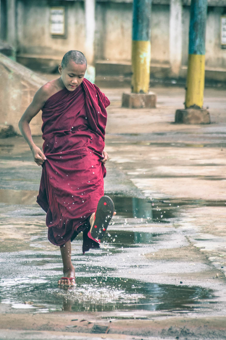 Myanmar Burmese Monk 0703