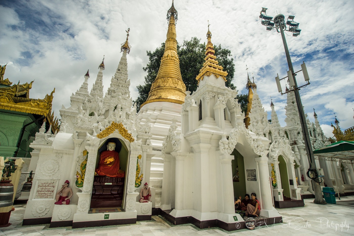 3 days in Yangon: Shwedagon Pagoda. Yangon. Myanmar