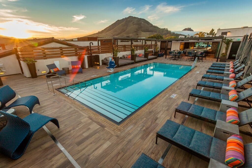 Pool Deck Hotel Cerro San Luis Obispo