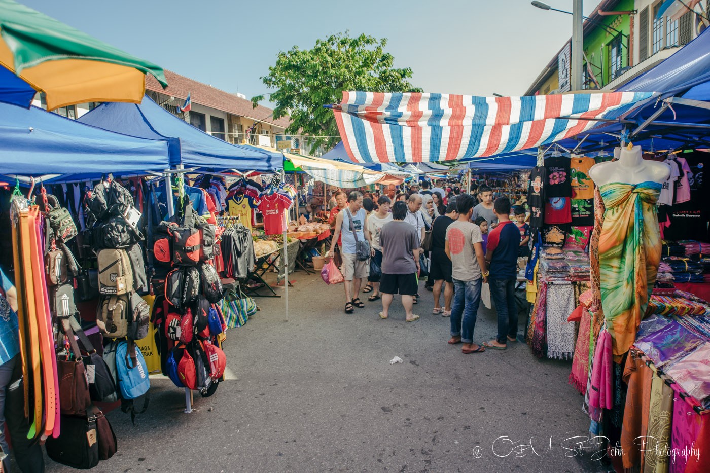 Gaya Street Sunday Market, Kota Kinabalu. Sabah. Malaysia