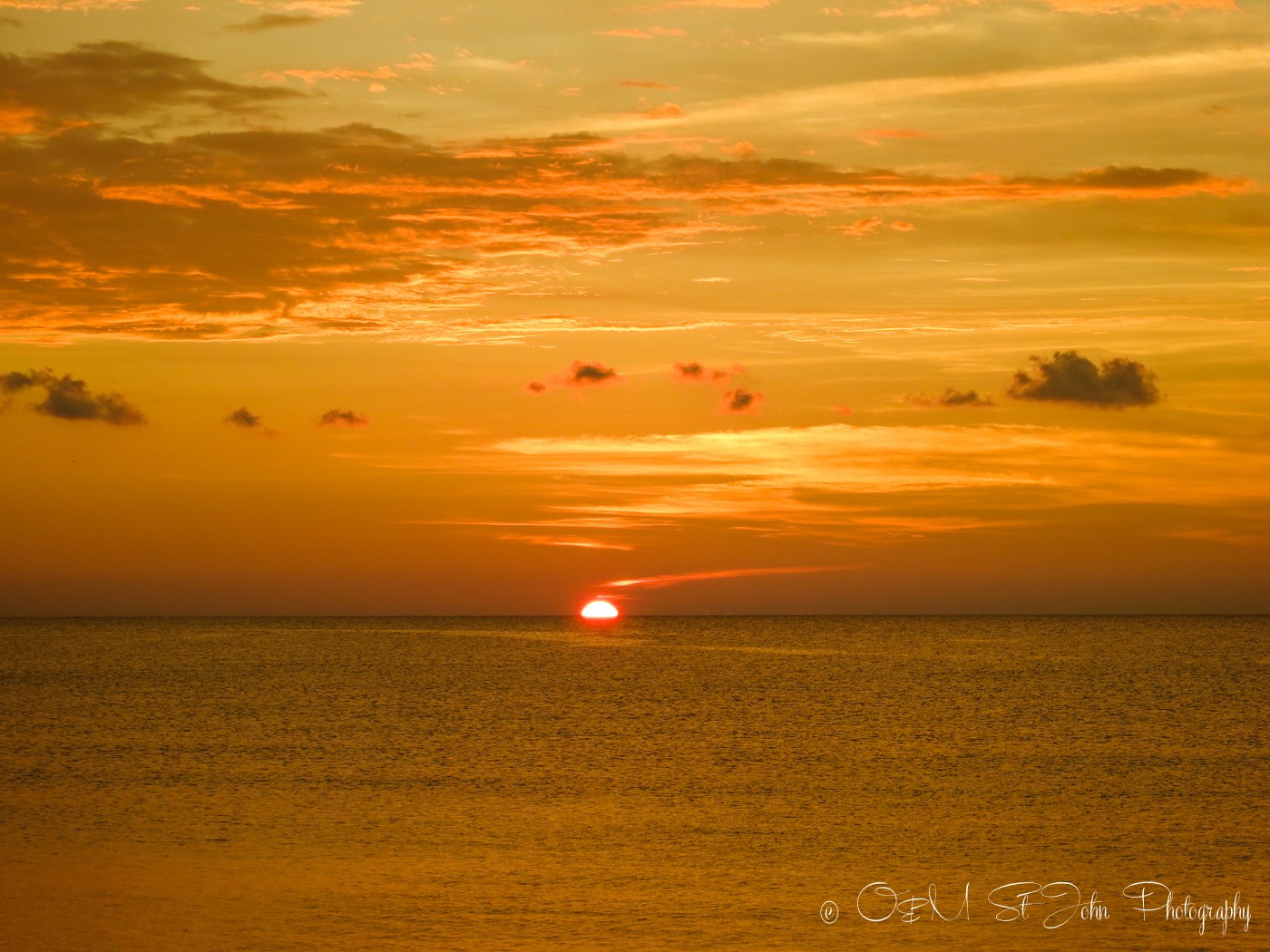 Sunset at Mañana Borneo Resort, Sabah