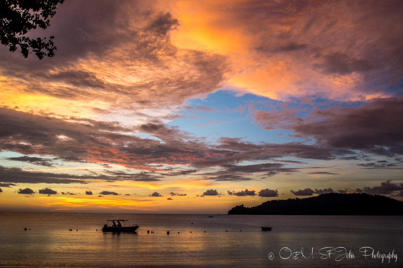 Sunset at Mañana Borneo Resort, Sabah
