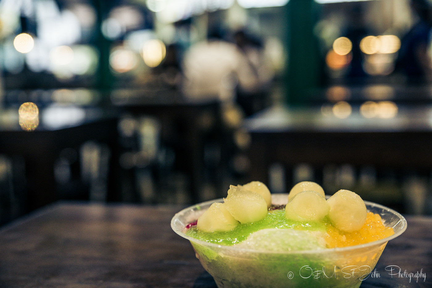 Ice Kachang at the Lau Pa Sat Festival Market. Best Singapore hawker food