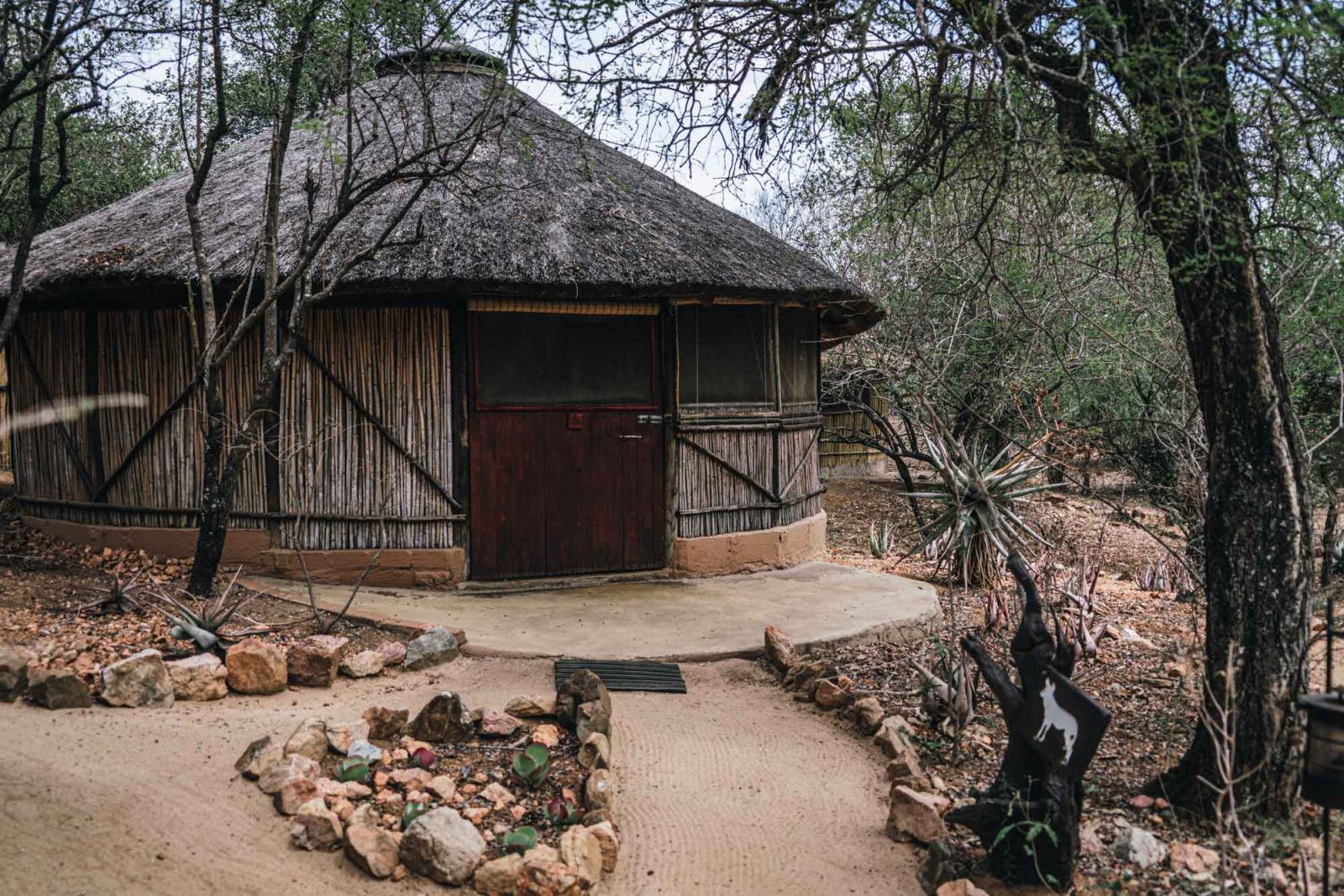 The huts at Umlani Bush Camp, safari lodges in South Africa