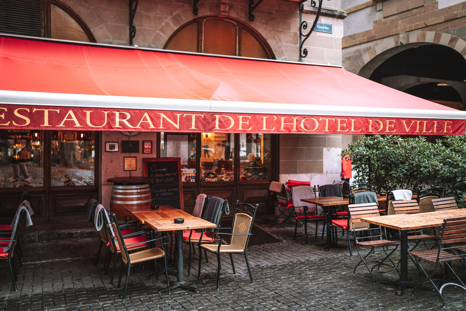 Switzerland Geneva Hotel De Ville Restaurant 06262