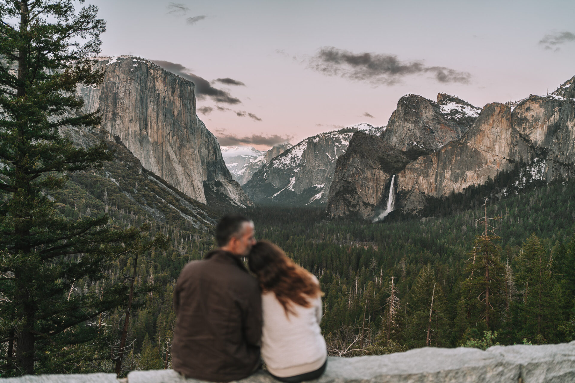 At Tunnel View in Yosemite National Park at sunset