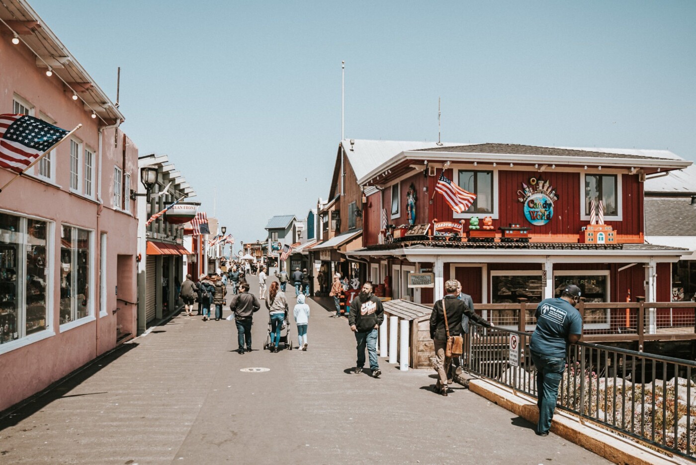 USA California Monterey Fishermans Wharf 08139