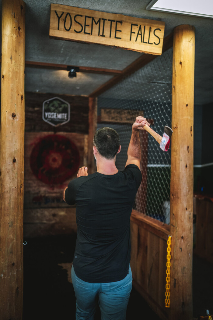 Yosemite Axe Throwing in Oakhurst, CA