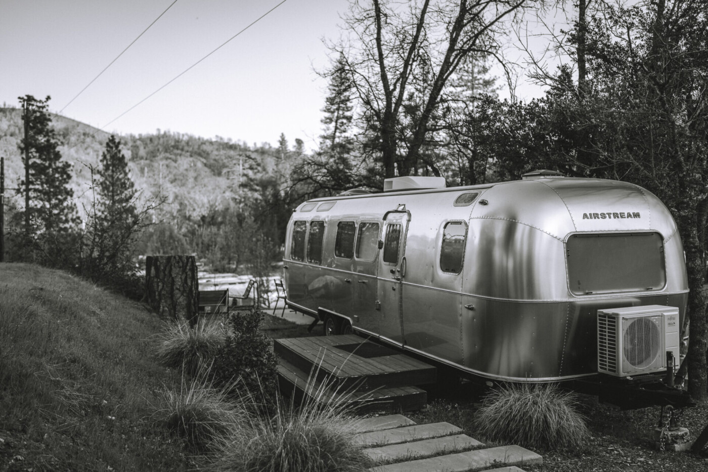 USA California Yosemite Mariposa County Autocamp airstream 01162