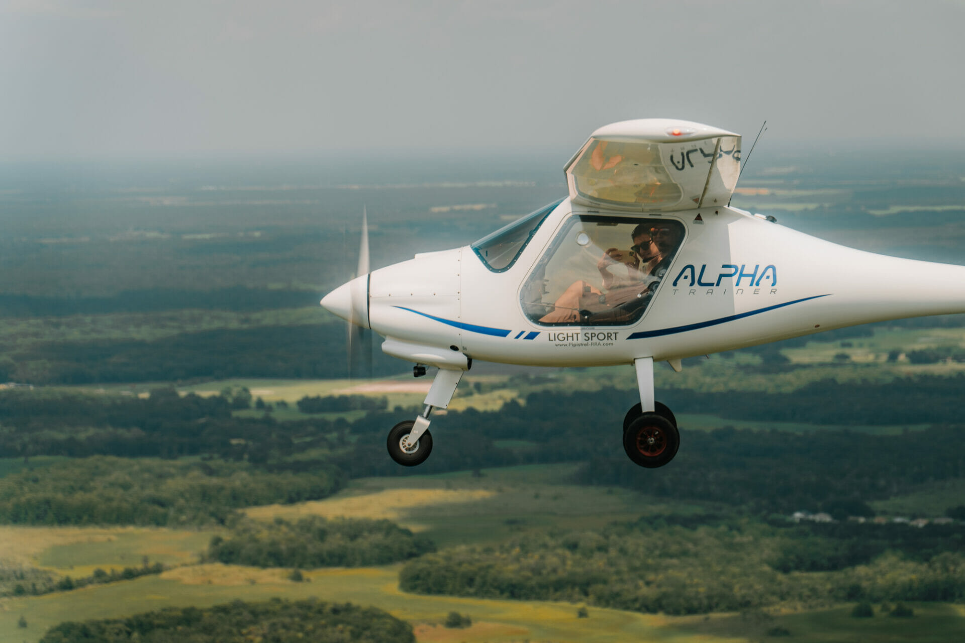 Aerial flight discovery flight, Crystal River