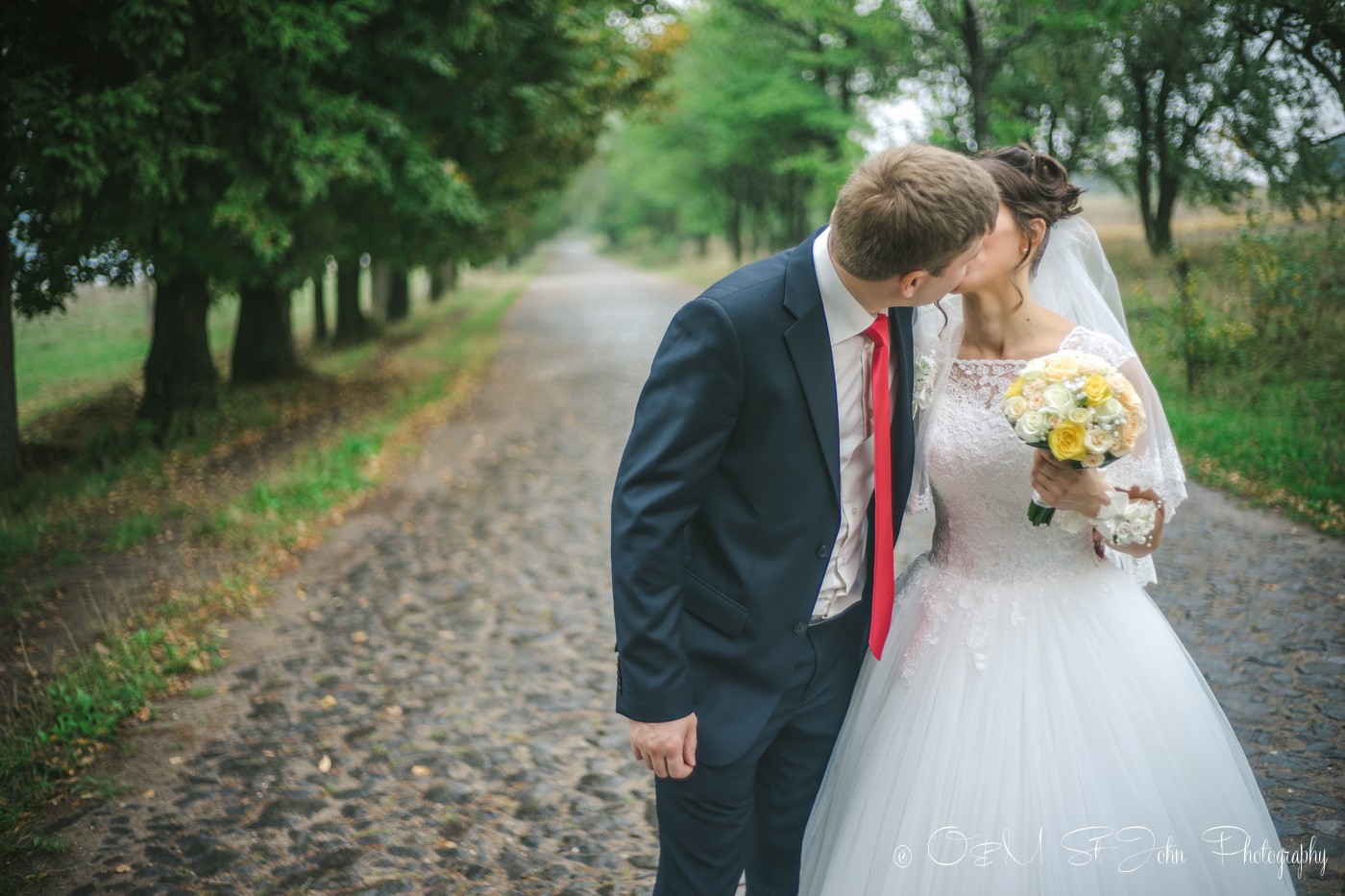 Hirko! Kiss. Cousin's wedding in Ukraine