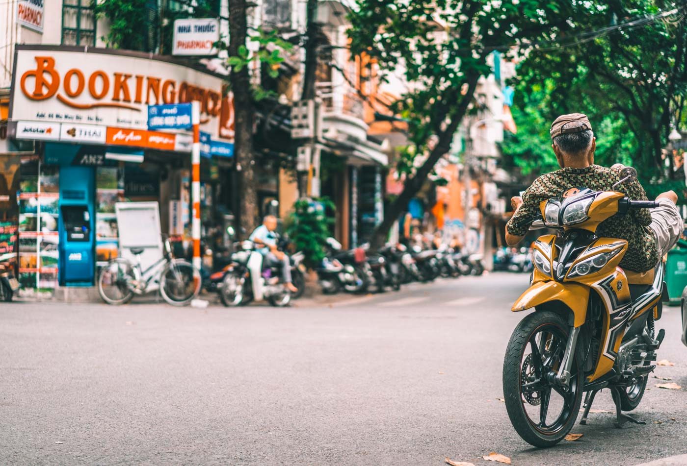 Things to do in vietnam, The streets Hanoi