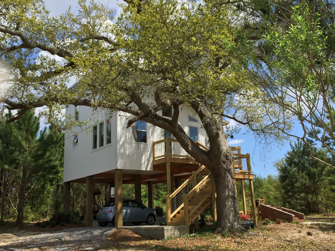 eco-conscious airbnb options