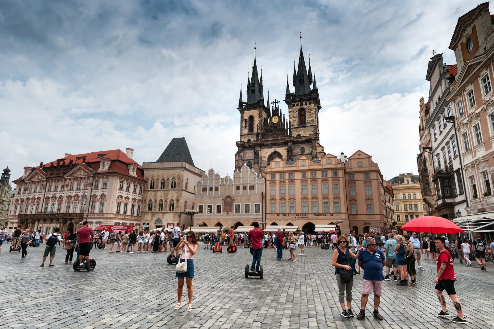 Europe Itinerary: Old Town in Prague