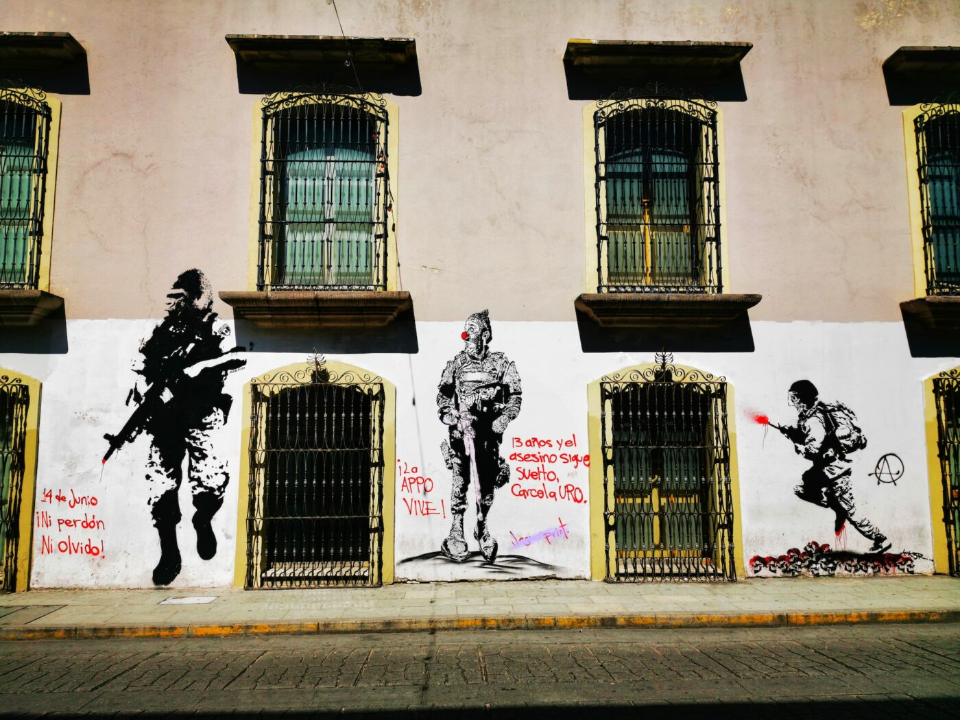 graffiti wall art oaxaca