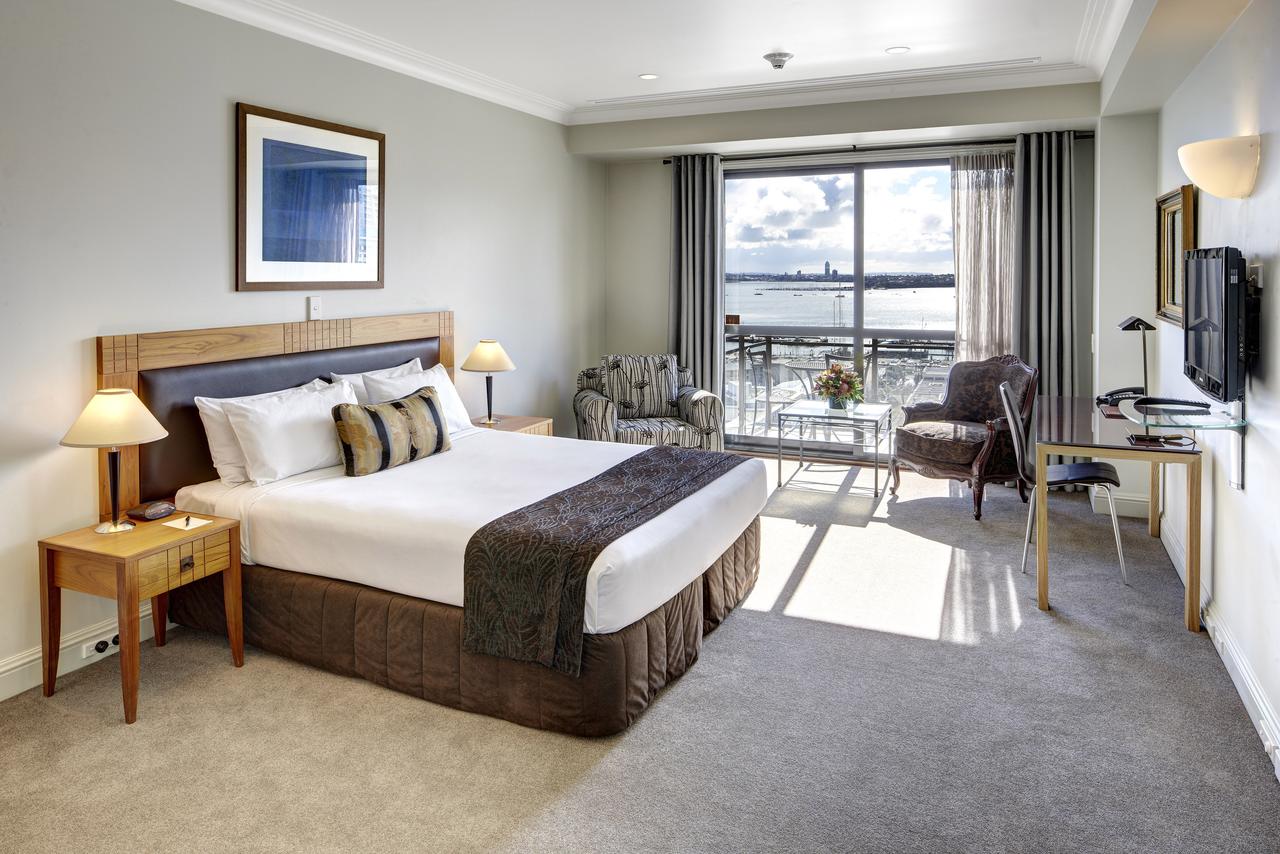 What to do in Auckland: Heritage Hotel room