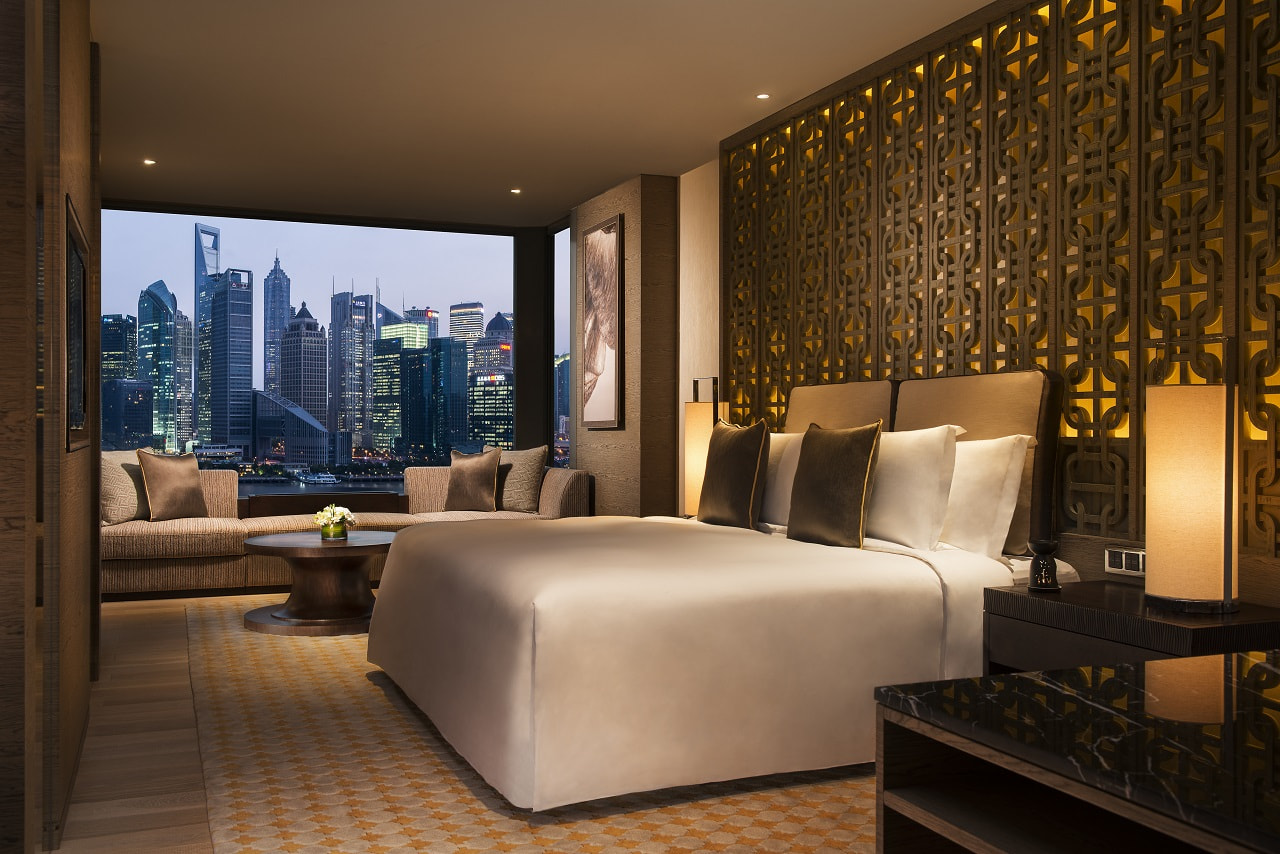 where to stay in shanghai