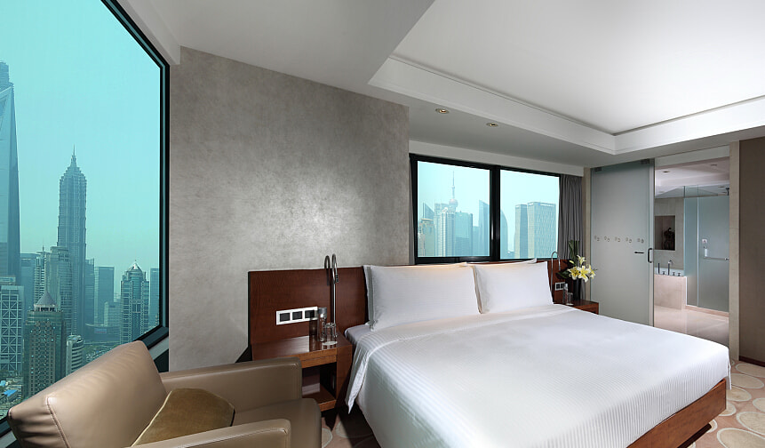 where to stay in shanghai